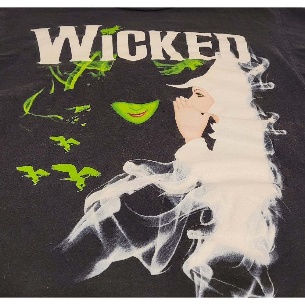 Wicked The Musical Graphic T-Shirt Small Black Broadway Elphaba Glinda Musical